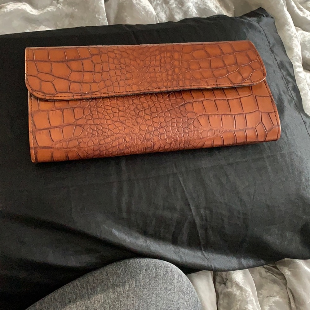 Hand bag